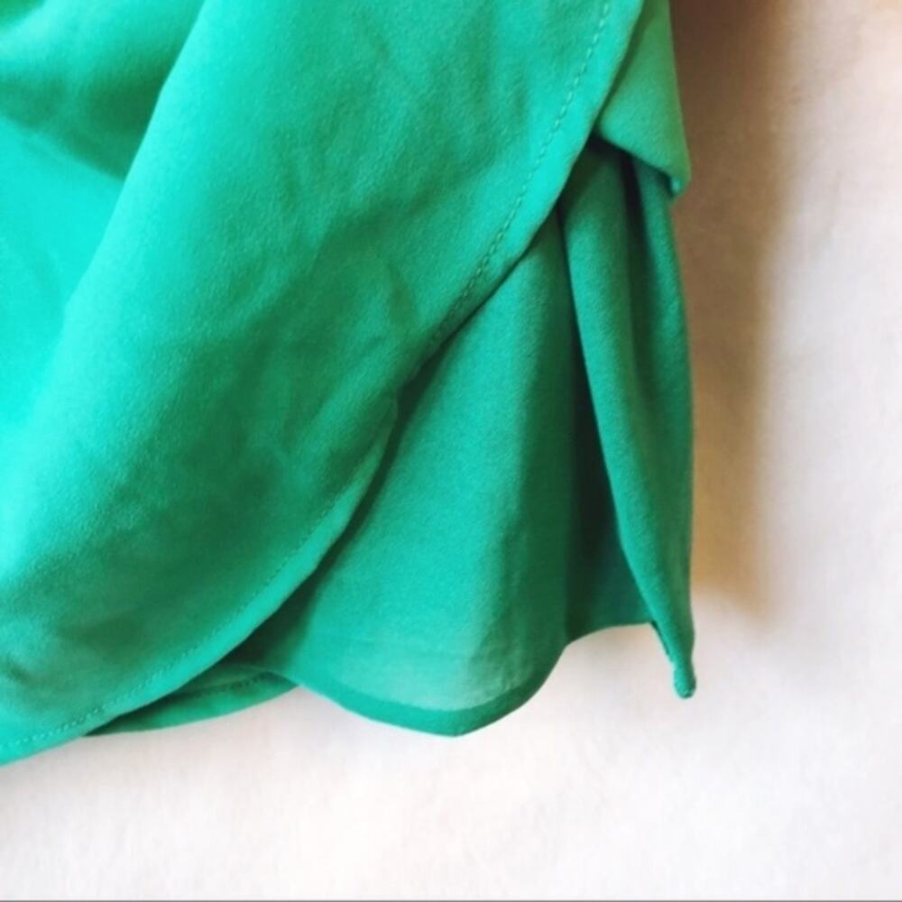 Glamour Green Backless Skater Dress - Picture 4 of 8
